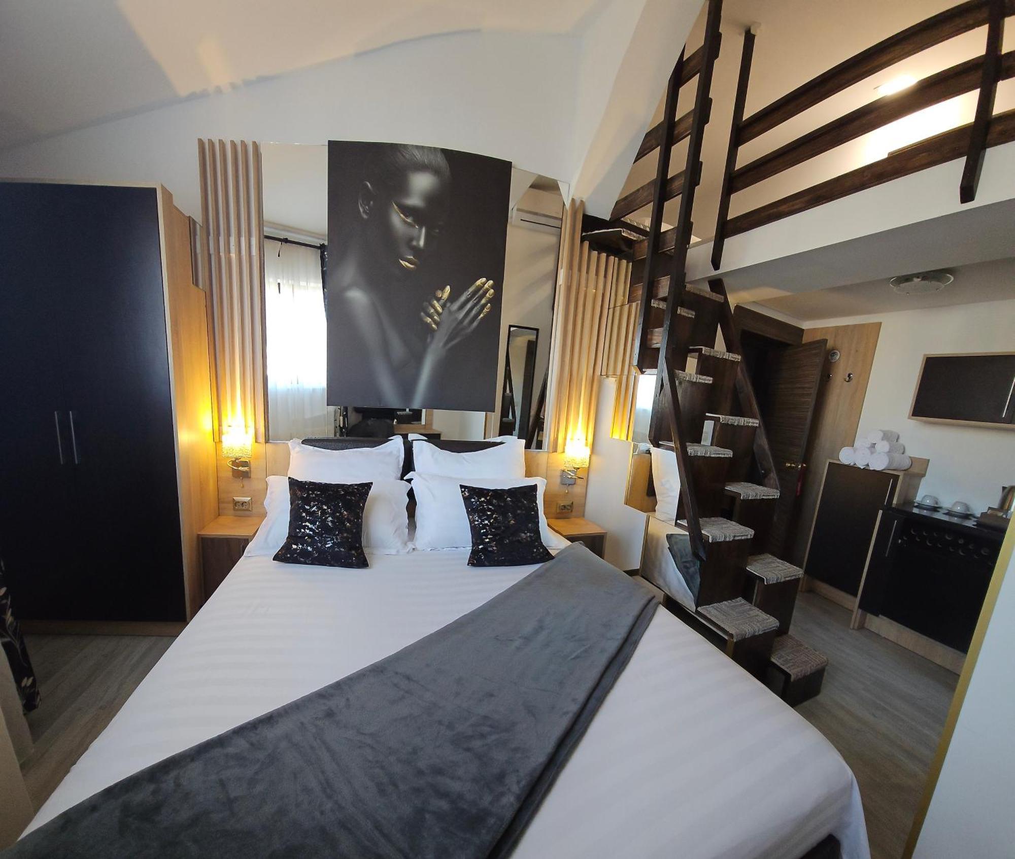 Theline Hotel Bucareste Exterior foto